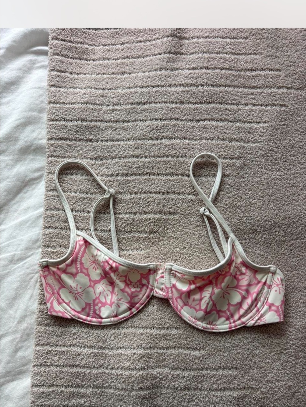 Frankie’s Bikini Floral Bikini Top